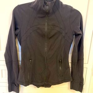Lulu Lemon vented running jacket